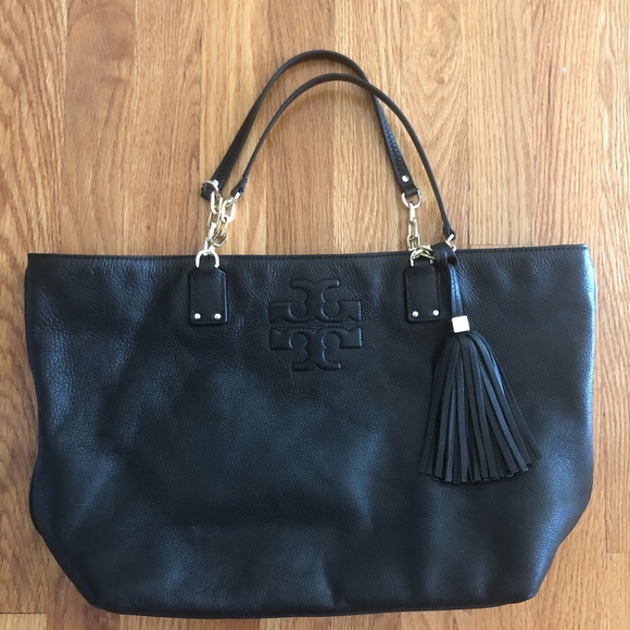 Tory Burch Handbags - Tory Burch Black Leather Bag